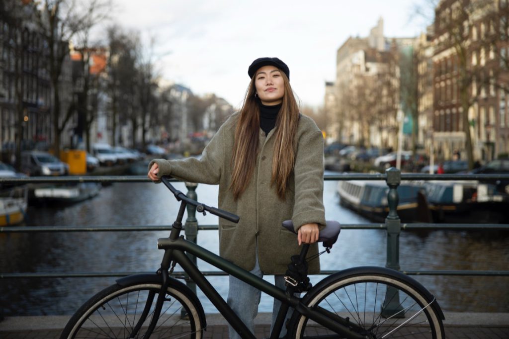 Wybór odpowiedniego ubezpieczenia powinien być poprzedzony dokładną analizą własnych potrzeb i preferencji